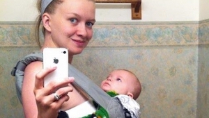 21letá dívka si nechala udělat fotku se synem, neměla ponětí, že krátce poté... 