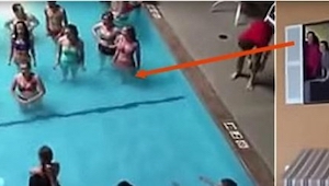 Na to, co tito studenti udělali v bazénu, jejich učitel jen tak snadno nezapomen