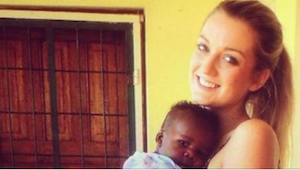 Zemřela po svém 7. porodu. Po pohřbu se novorozeně ocitlo v náručí jiné ženy… 